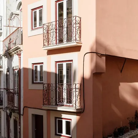Graca Gate - Mouraria Bright Lissabon